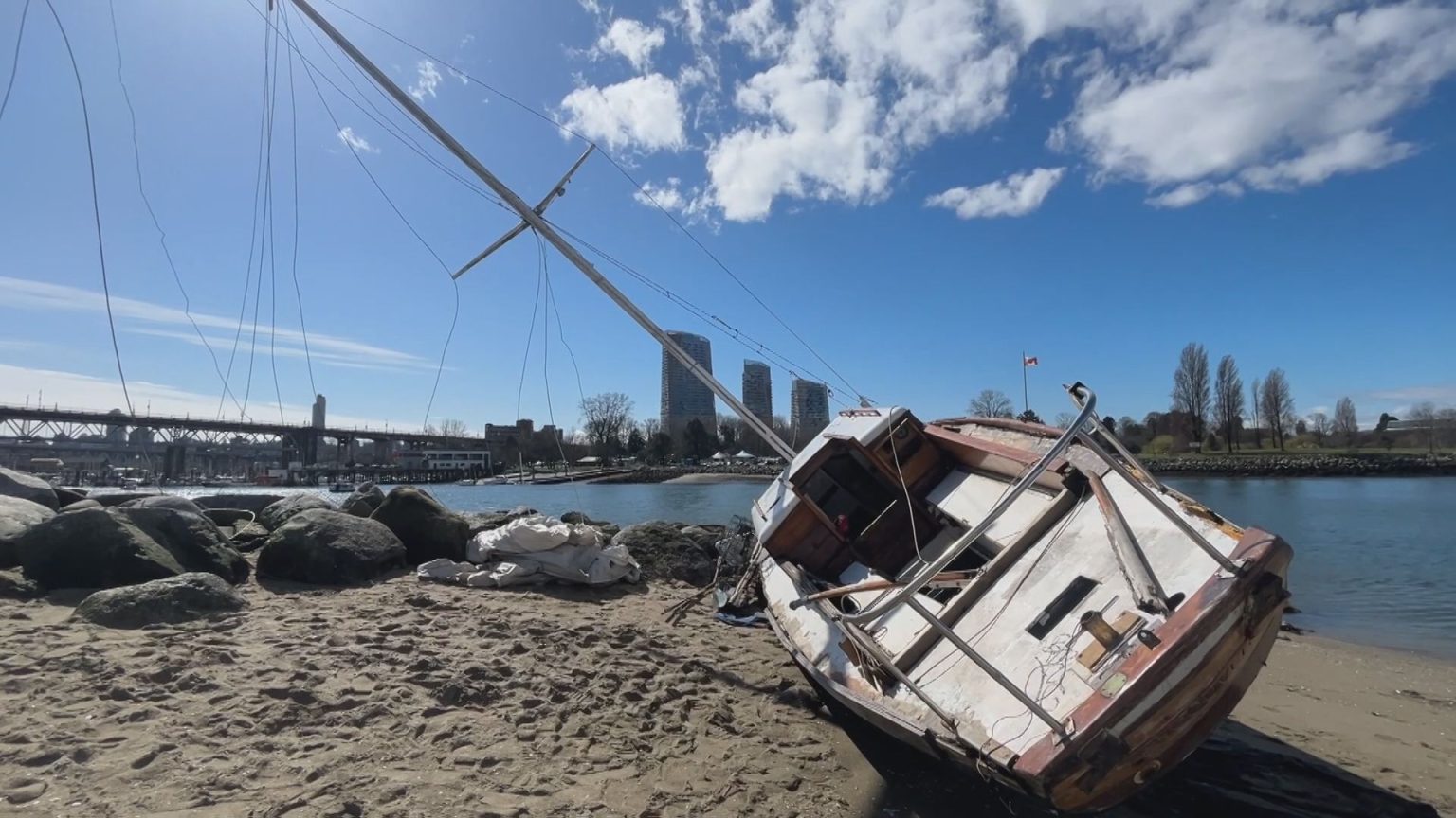 Washed-up boats in False Creek prompt safety concerns
