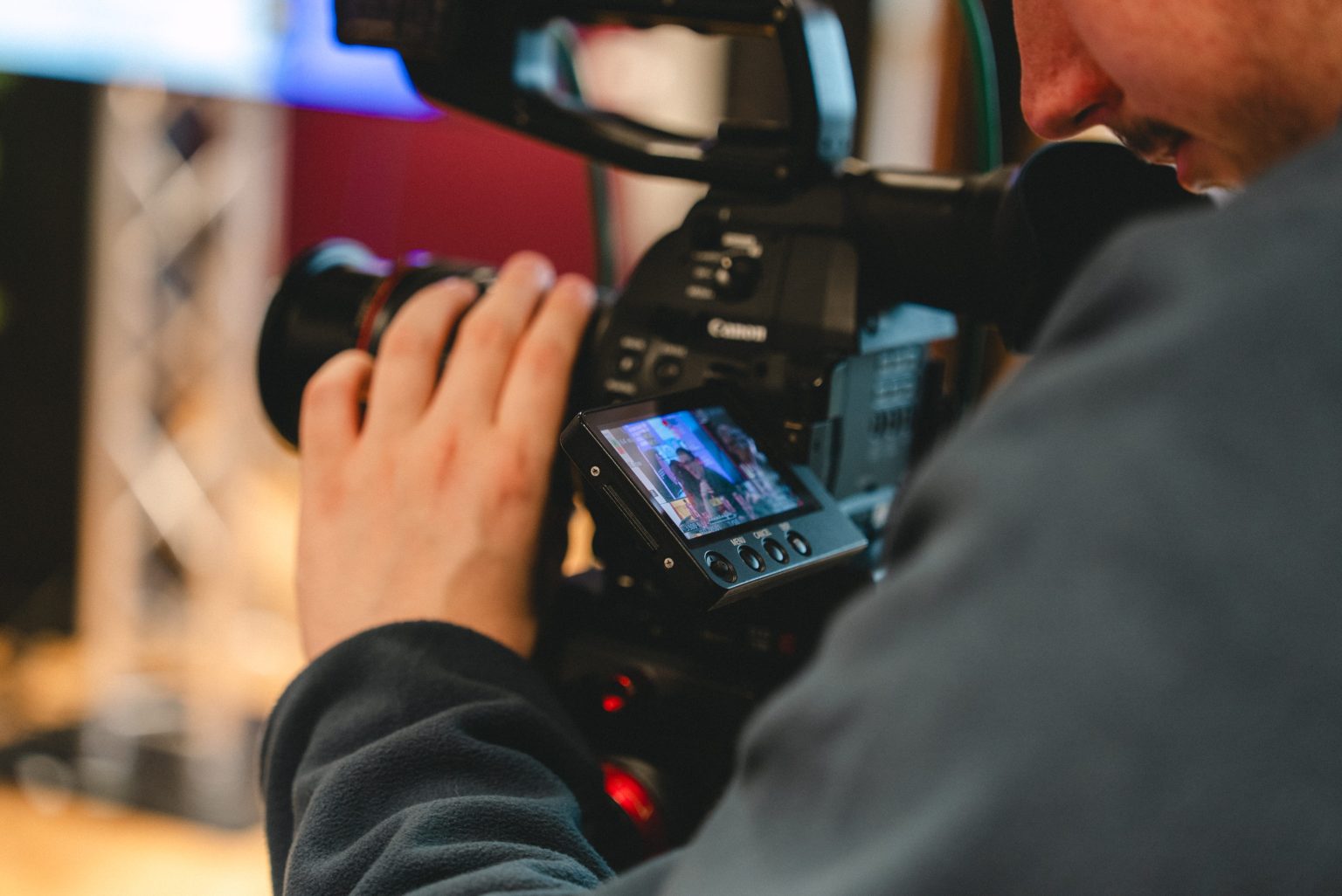 ‘Age of misinformation is here’, academic warns at AI journalism conference | Education & Training