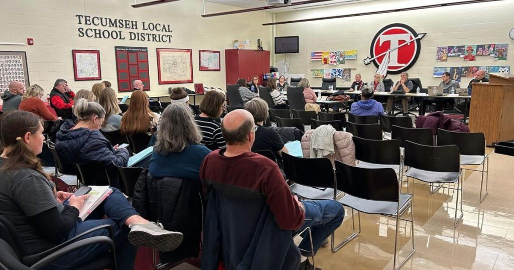 AI ‘news’ app shares false report of school incident | Education & Schools