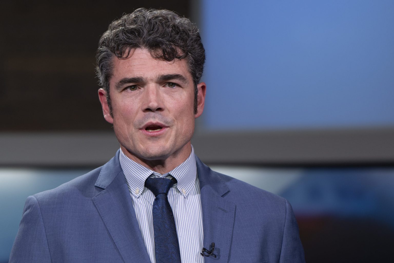 Former intelligence official Joe Kent amplifies false Iranian propaganda about U.S. war