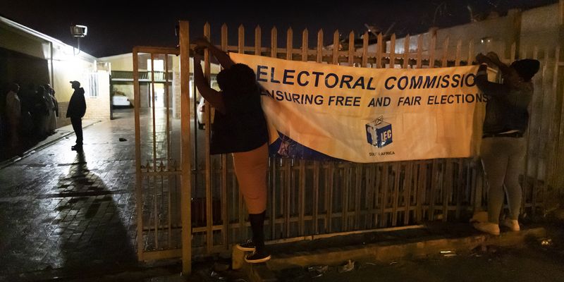 IEC warns of disinformation peddlers – how voters can be prepared