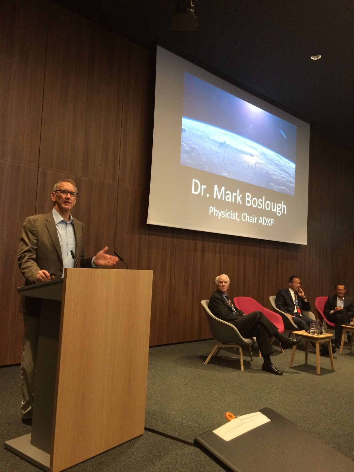 UNM Study: Misinformation Risks Planetary Defense