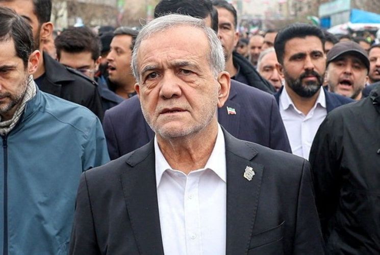 Iranian Presidential Office: “Reports of President Pezeshkian’s Resignation Are False”