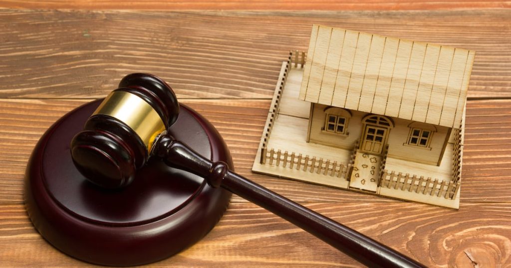 Court orders daughter to return house to father after false dementia claim