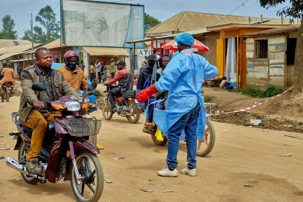 Misinformation fuels Ebola spread