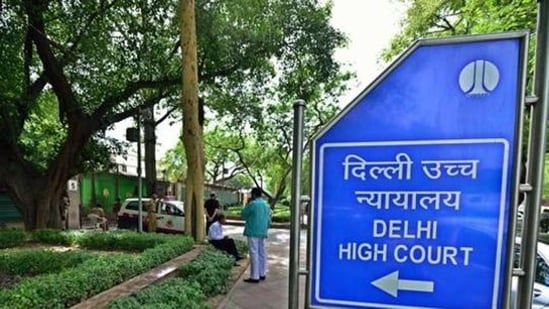 Delhi HC orders Centre to take down ‘false’ posts on CJI, ministers playing badminton at UK event