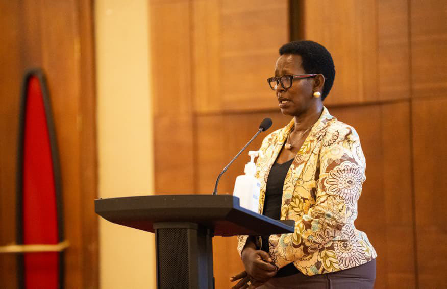 Health: Misinformation biggest threat to Ebola response, war