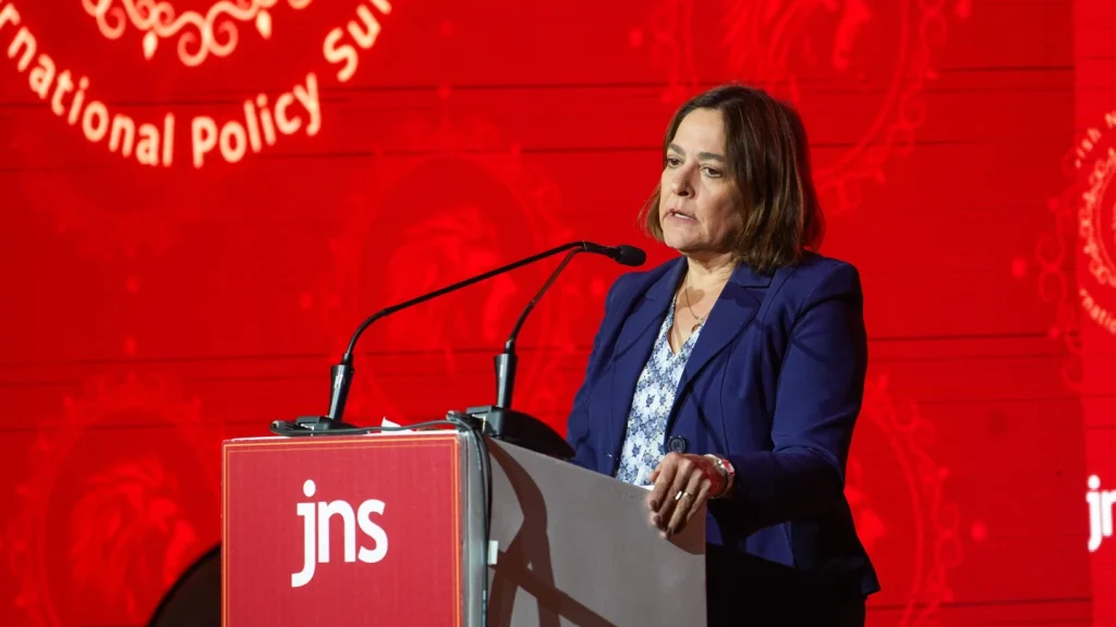 Netanyahu adviser Caroline Glick says ‘truth will win out’ in battle against anti-Israel disinformation – Israel & Jewish News