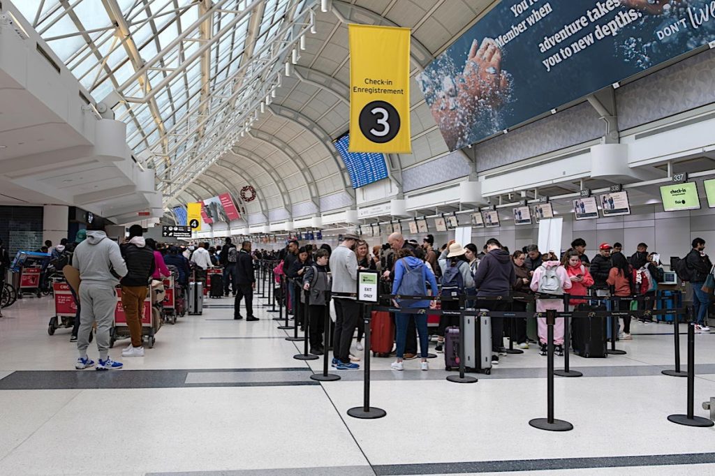 Toronto Pearson warns travellers about AI-generated news stories spreading false info
