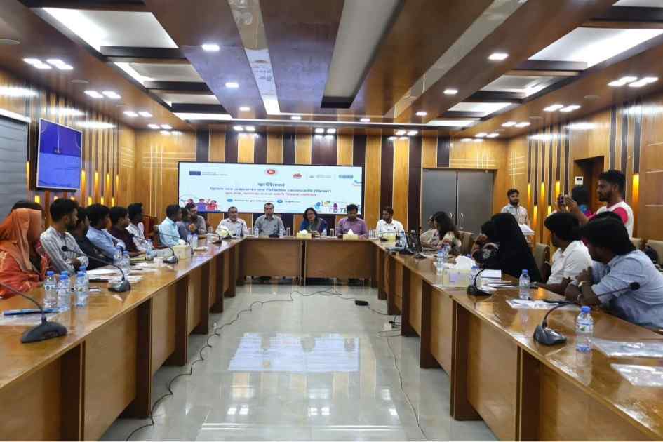 Khulna seminar urges stronger fact-checking, safer use of digital platforms
