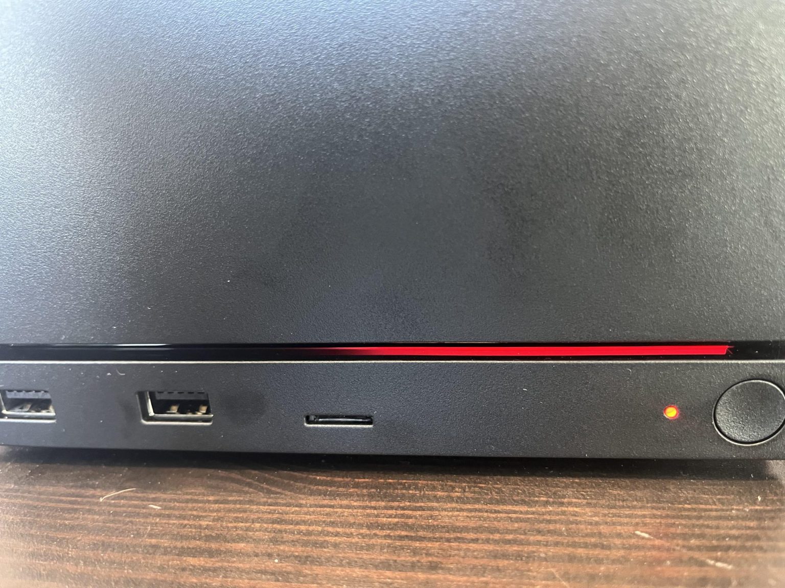 Valve Raises Steam Machine’s Red LED Alert to 100°C, Ending False Overheat Warnings That Interrupted Gameplay