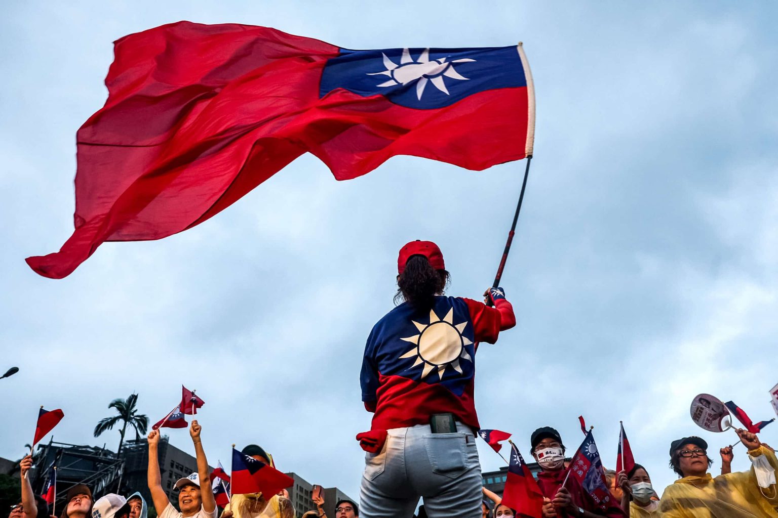 Taiwan voters on alert for Chinese meddling