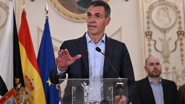 Sanchez rules out Moroccan role in Ceuta migrant influx, accuses far right of disinformation