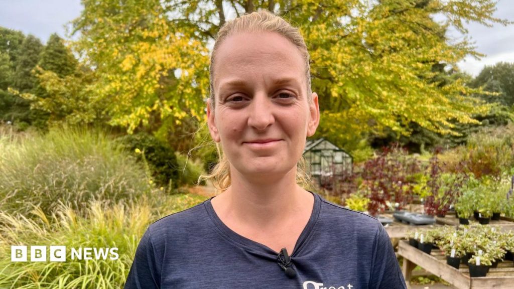 Kent and Sussex gardeners report false autumn after dry weather