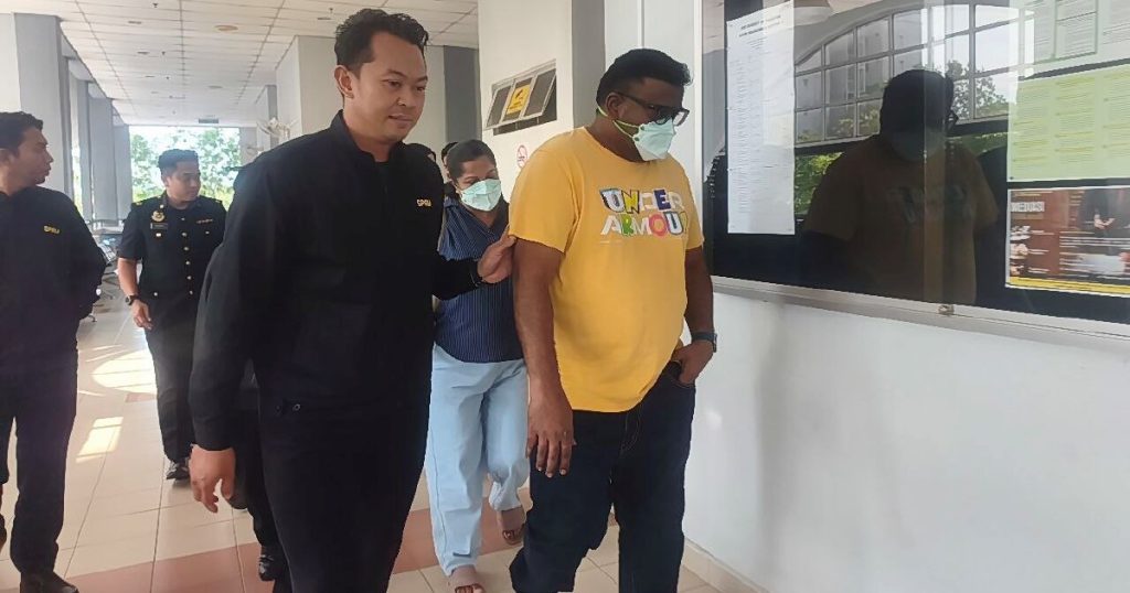 Married couple among three charged over false Perkeso claims