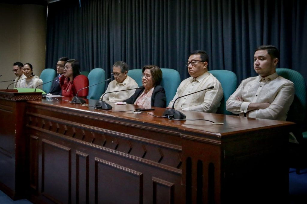 House probes social media ‘fake news’