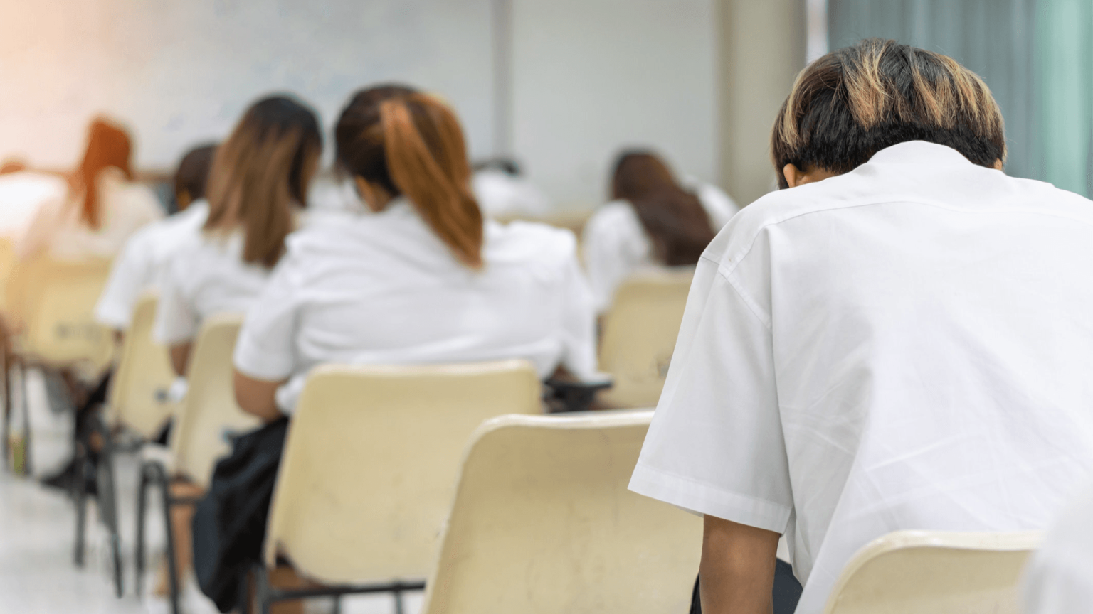 Fake cops, false scholarships: Inside the scam wave hitting Thai universities – world.thaipbs.or.th
