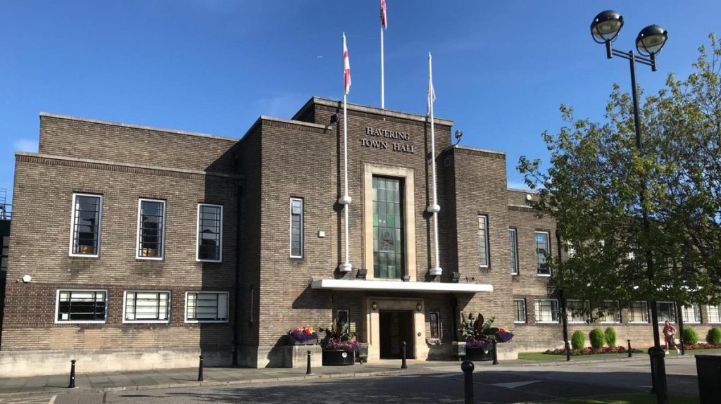 Council Leader Hits Back At “Completely False” Rumours Over Harold Hill Family Welcome Centre – The Havering Daily