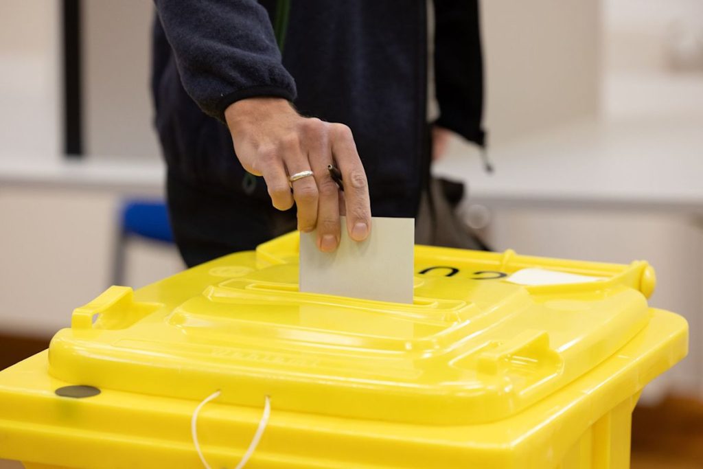 Germany monitors Russian disinformation ahead of state elections