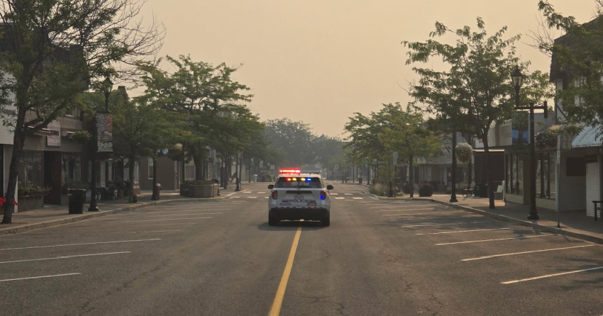 Police say online misinformation is rampant as they probe cause of Summerland wildfire