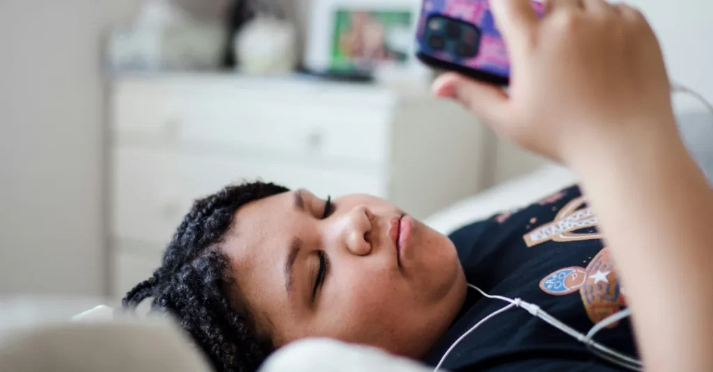 Having the tools to spot misinformation could help adolescents make sense of science in the news