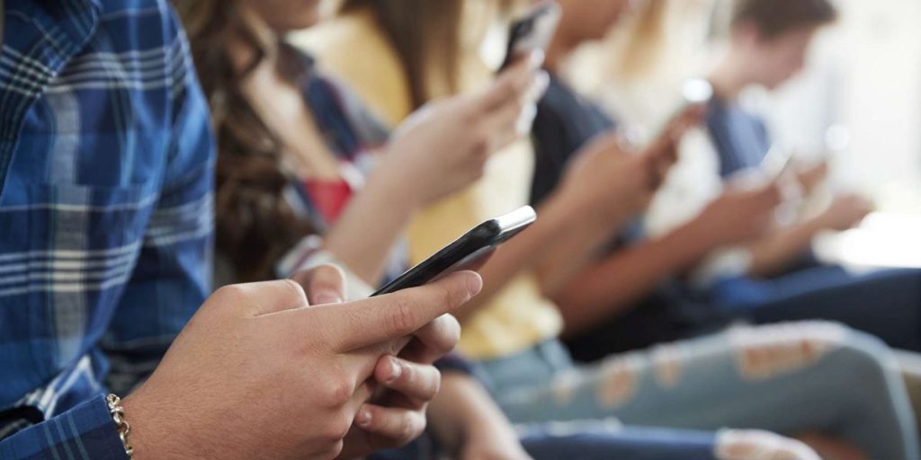 Health Misinformation: 1 in 5 Young Adults Regret Choices