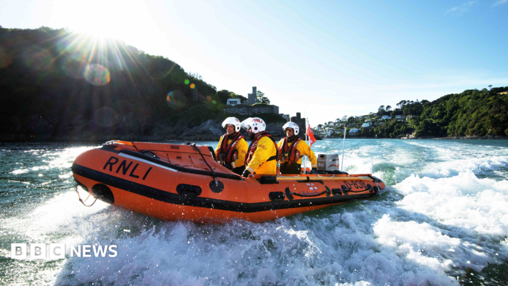 Abuse of RNLI volunteers ‘wholly unacceptable’, chief says