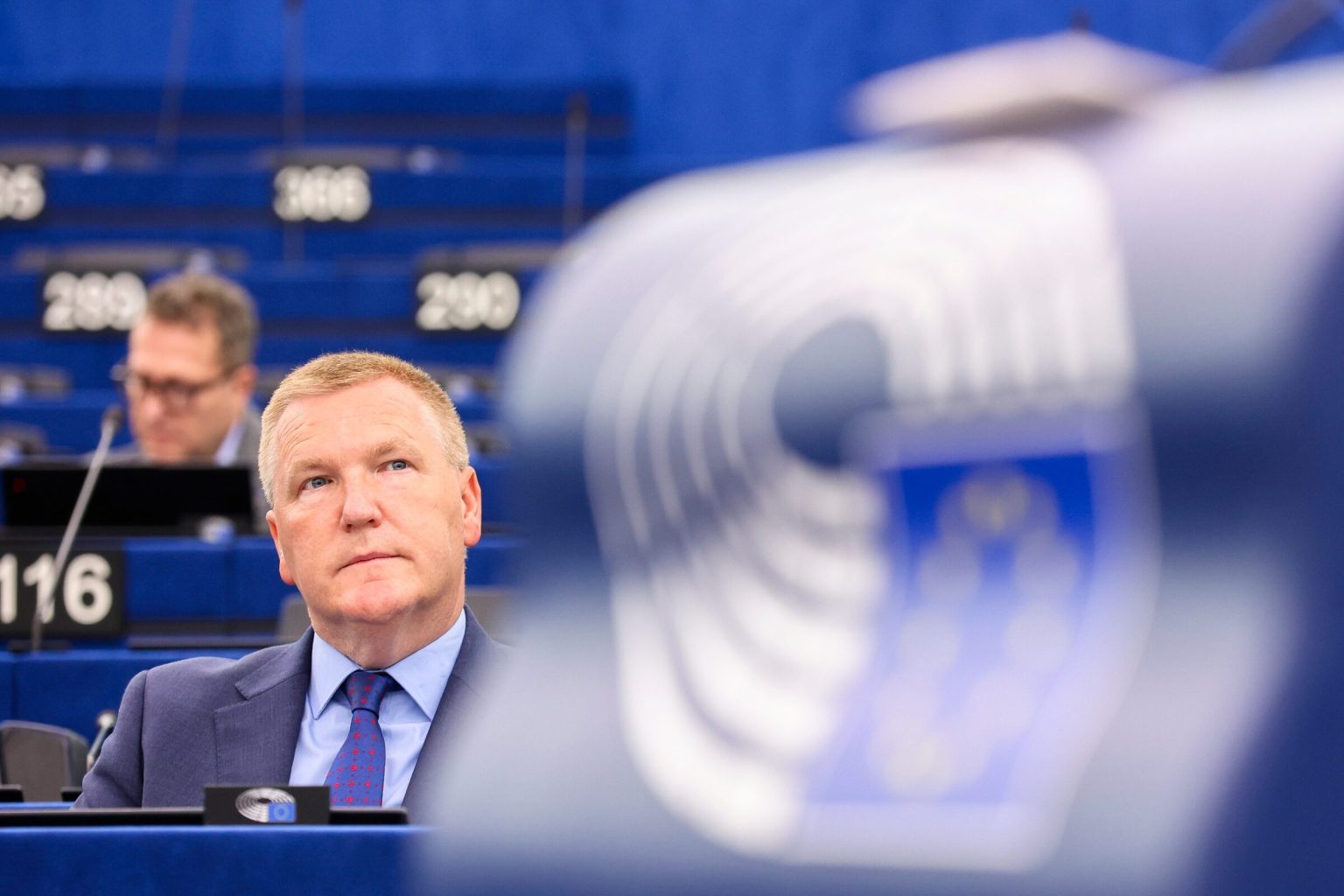 EU sanctions needed against Russian bot and troll factories, MEPs say – EUobserver