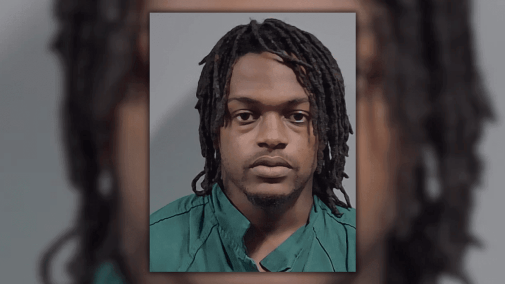 Pensacola man sentenced to 3.5 years for bank fraud, false passport, and identity theft