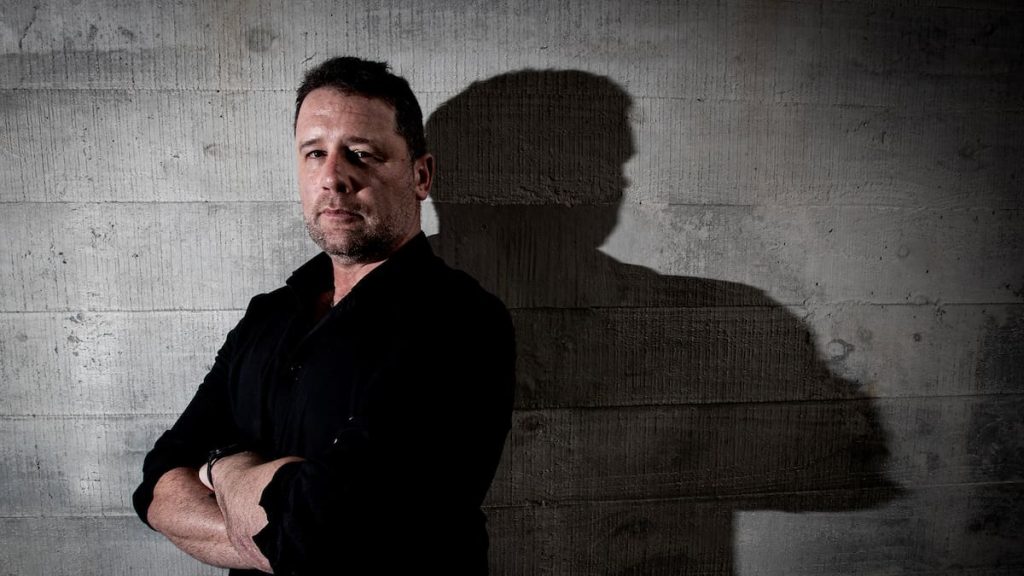 Private investigator Nick Mayer slapped with final misconduct warning over false persona