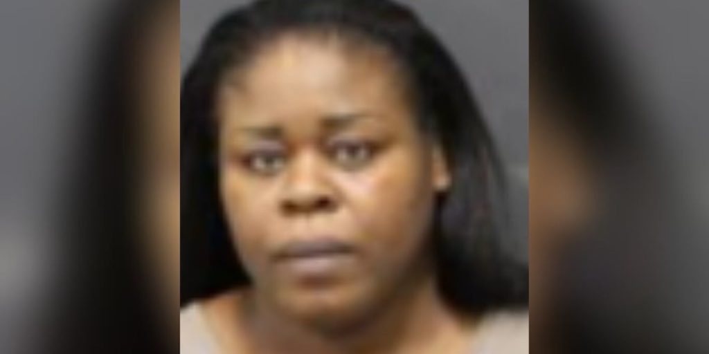 Woman accused of using false identities to collect casino jackpots for overdue child support – WAFB