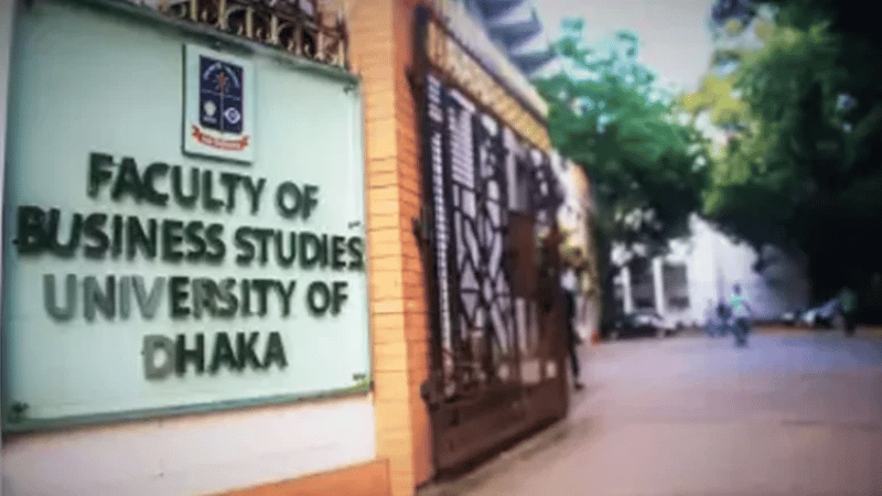 DUCSU claims credit for new lift, Dean calls it ‘misinformation’