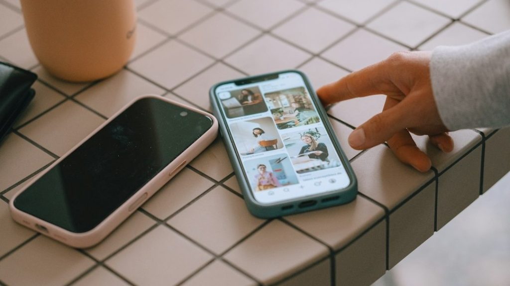Perimenopause ads filling your feed? Long Island experts debunk social media misinformation