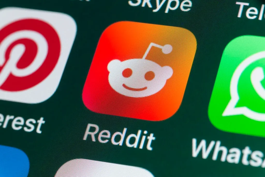 Reddit Braces For Wave Of Misinformation As Fake News Spreads Online