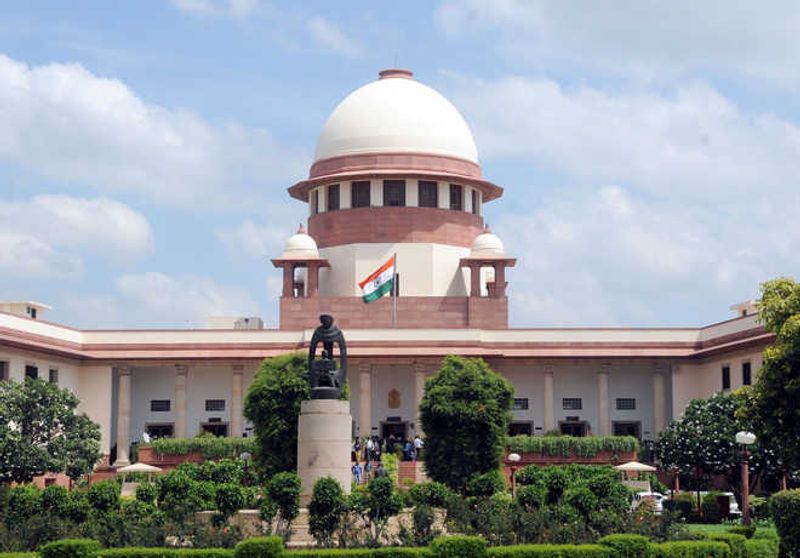 Private citizens can file complaints against elected candidates for furnishing false information: SC