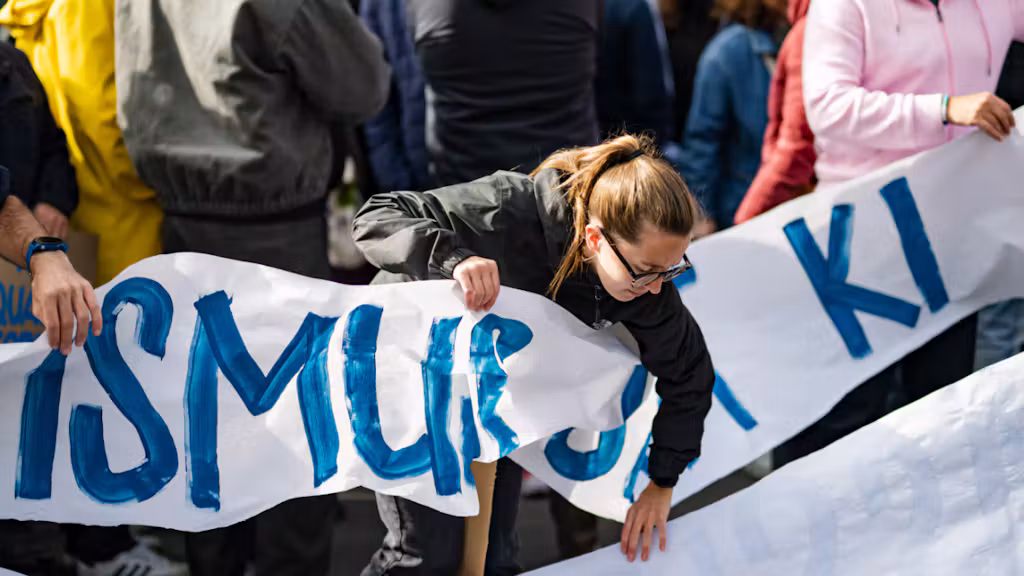Disinformation is a concern for more than half of the Swiss population