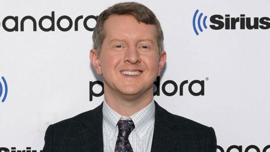 Ken Jennings’ new ad spreads lies about WA income tax